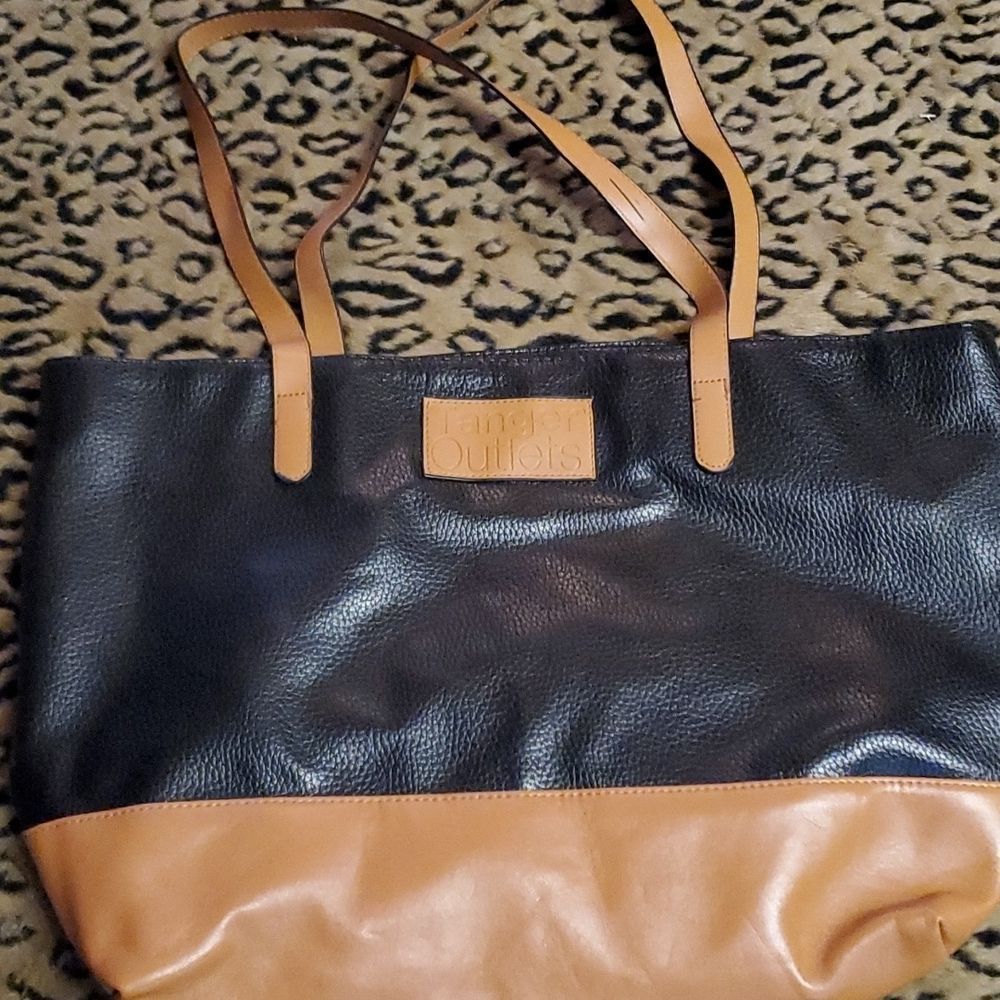 Tanger outlet tote 